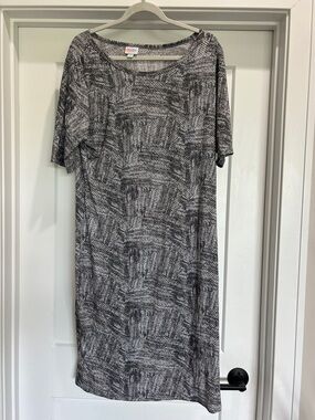 Lularoe Black & White Patterned Women’s Dress